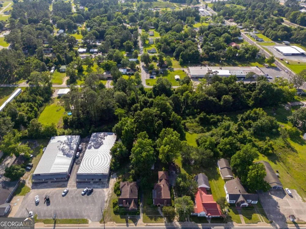 340 S Main ST Baxley, GA 31513