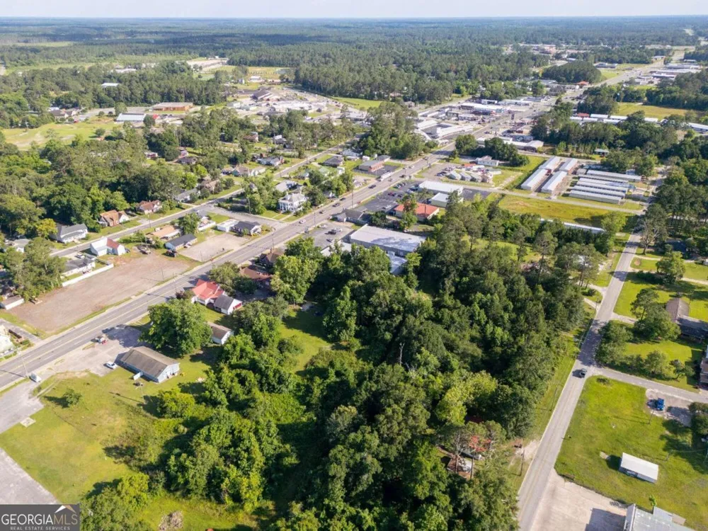 340 S Main ST Baxley, GA 31513