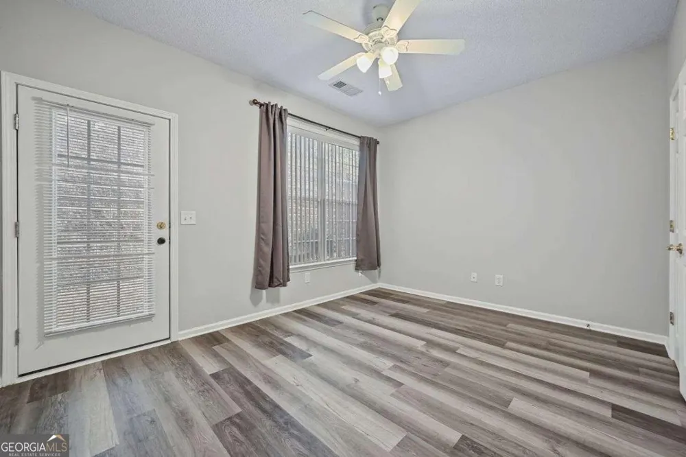 124 CAMRY LN Grayson, GA 30017