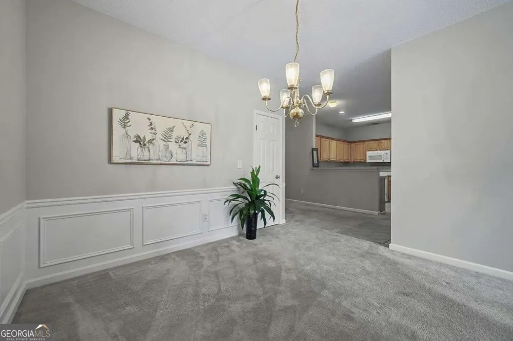 124 CAMRY LN Grayson, GA 30017