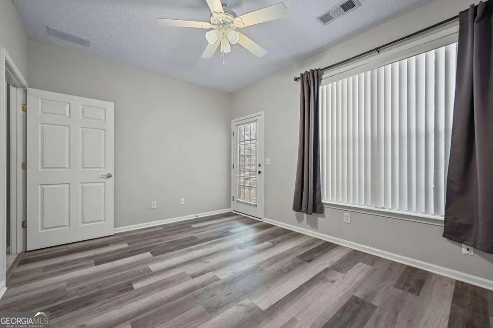 124 CAMRY LN Grayson, GA 30017