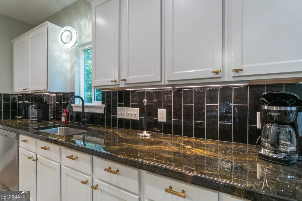 418 Wilfar Strasse Helen, GA 30545