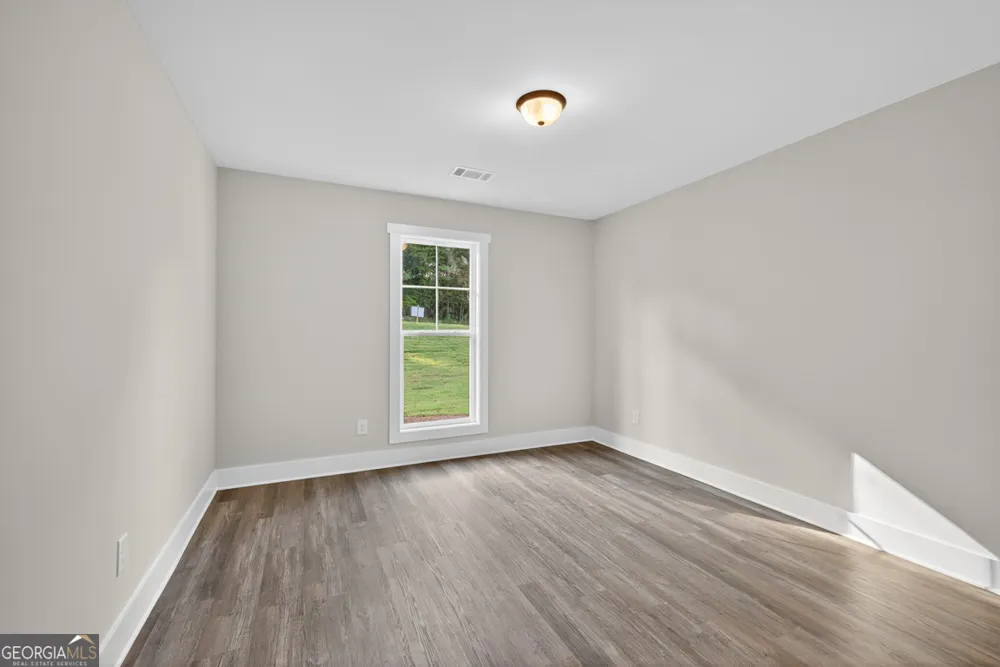 44 Sycamore DR Colbert, GA 30628