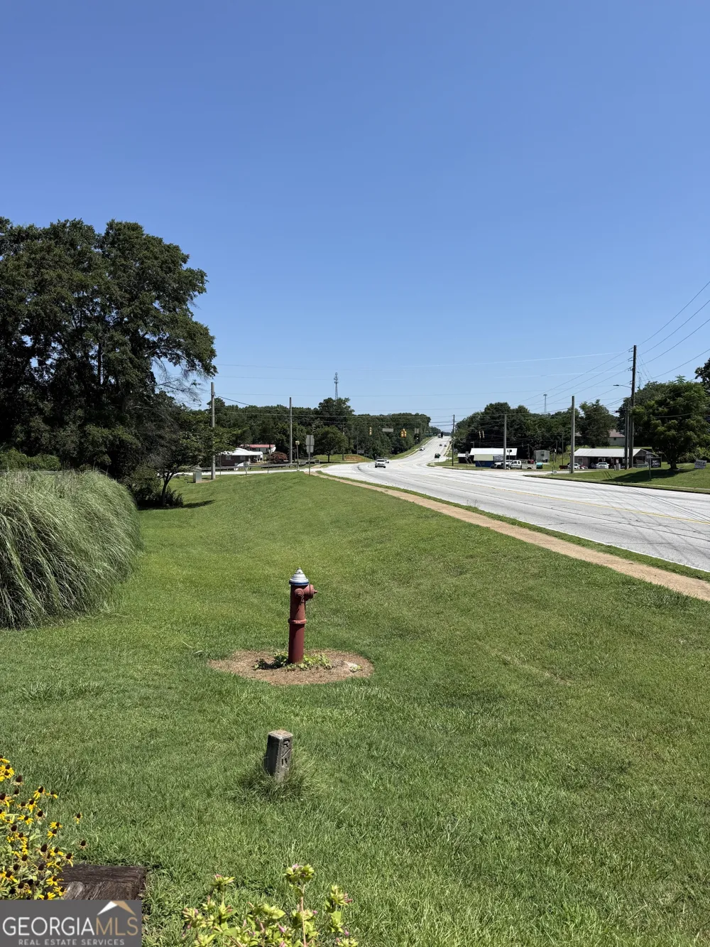 5246 U S Highway 441 S Nicholson, GA 30565