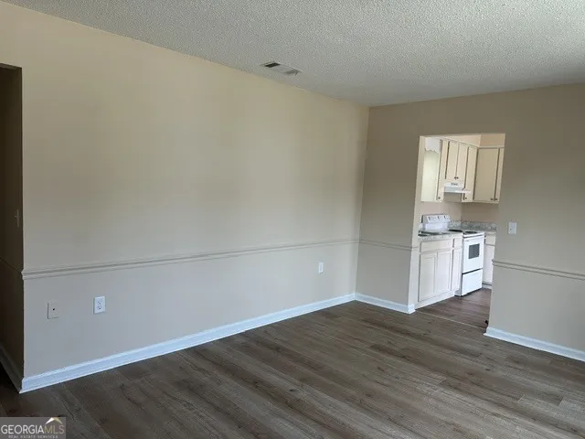 102 West Inman Statesboro, GA 30458