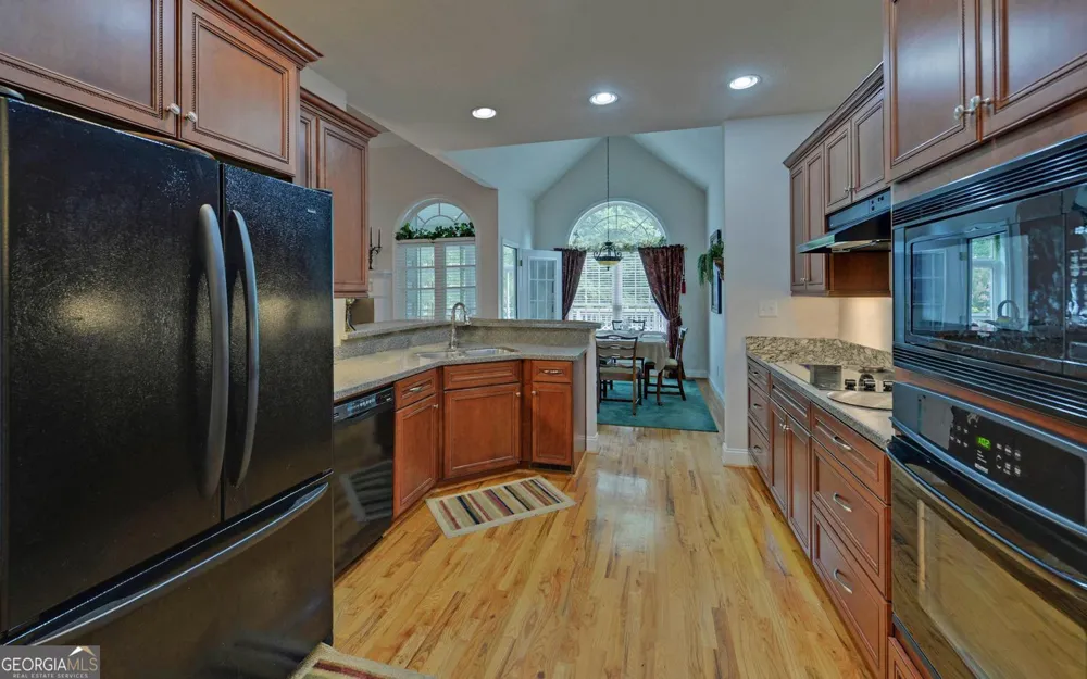 220 Azalea DR Hartwell, GA 30643