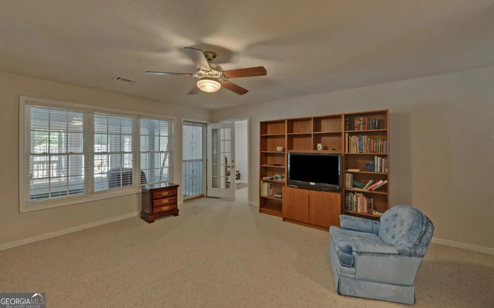 220 Azalea DR Hartwell, GA 30643