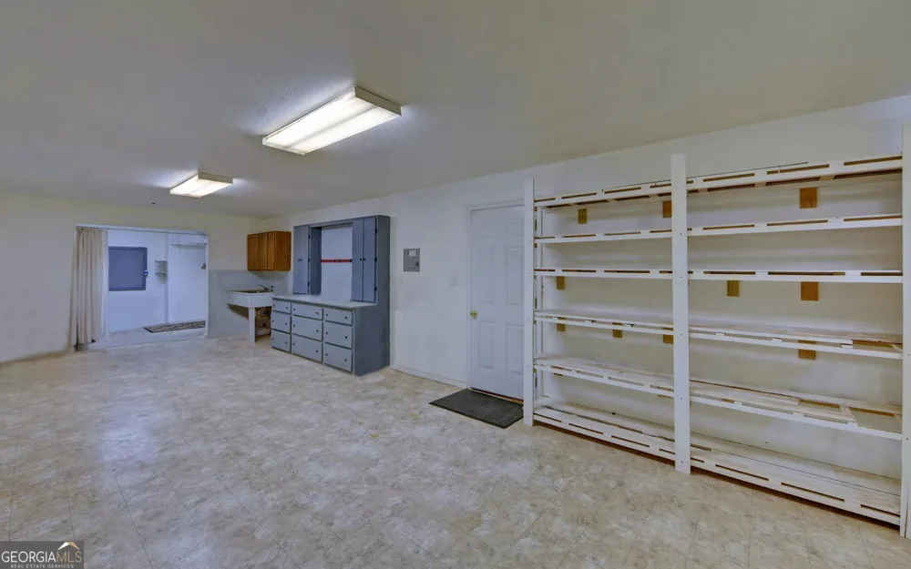 220 Azalea DR Hartwell, GA 30643