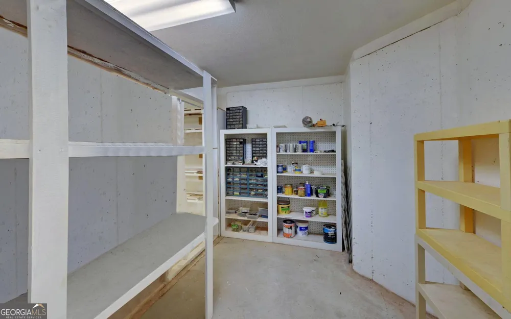 220 Azalea DR Hartwell, GA 30643