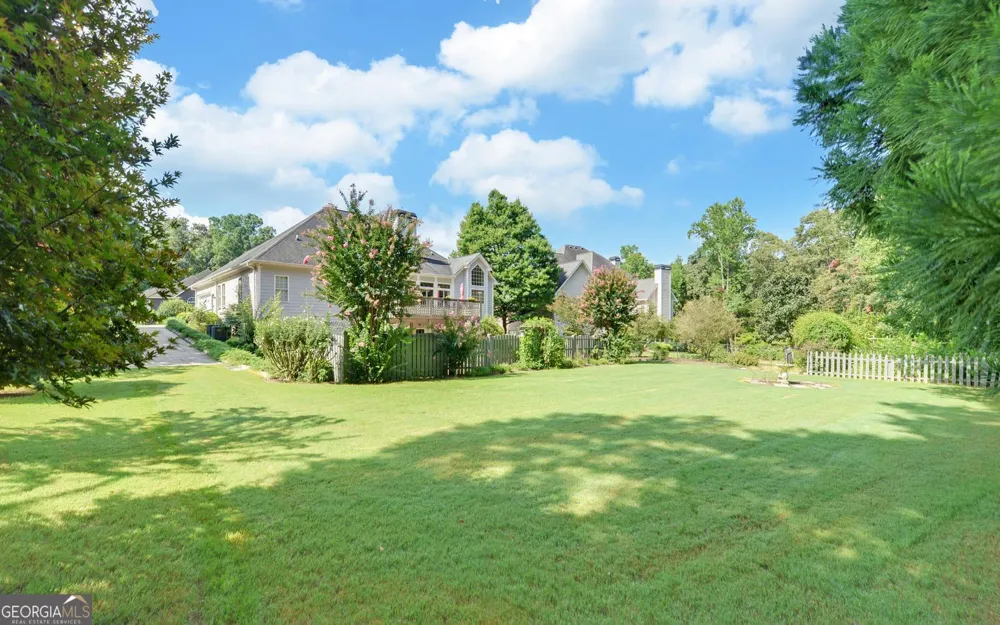 220 Azalea DR Hartwell, GA 30643