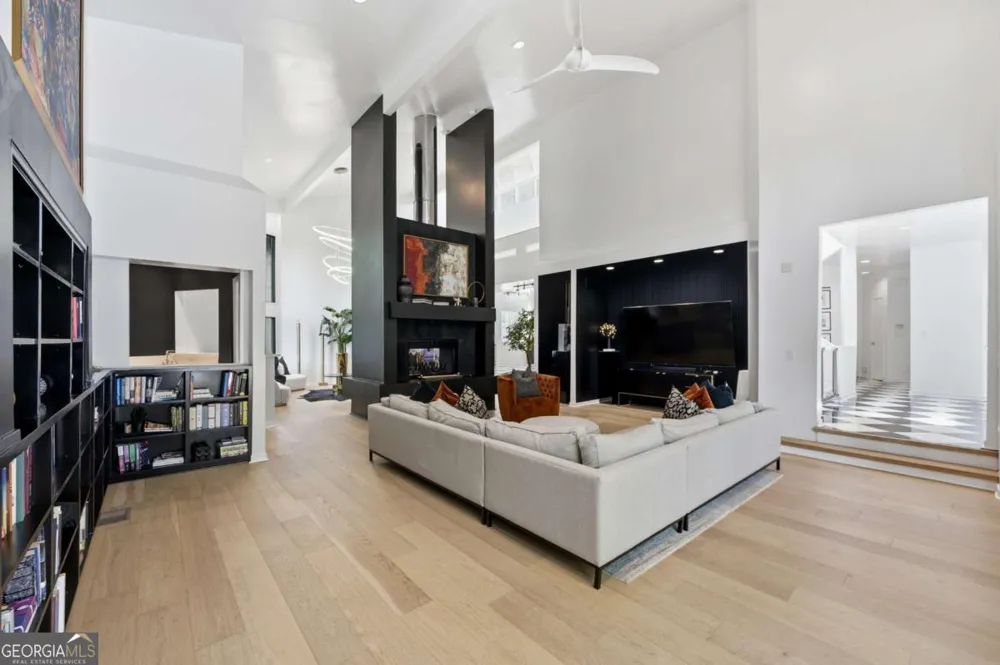 13 Heards Overlook CT Sandy Springs, GA 30328