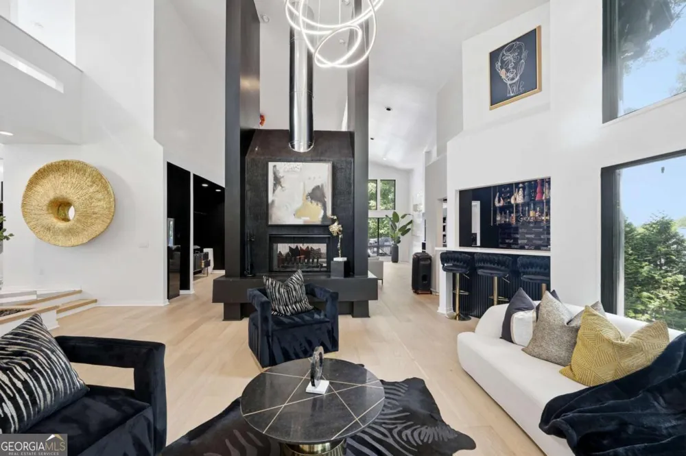13 Heards Overlook CT Sandy Springs, GA 30328