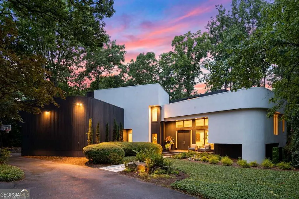 13 Heards Overlook CT Sandy Springs, GA 30328