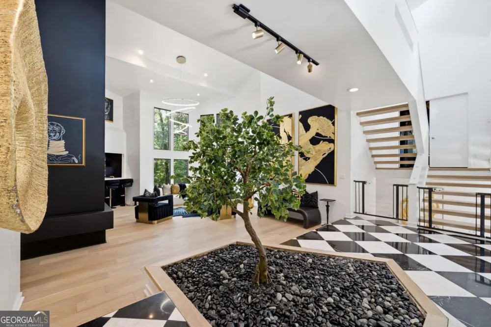 13 Heards Overlook CT Sandy Springs, GA 30328