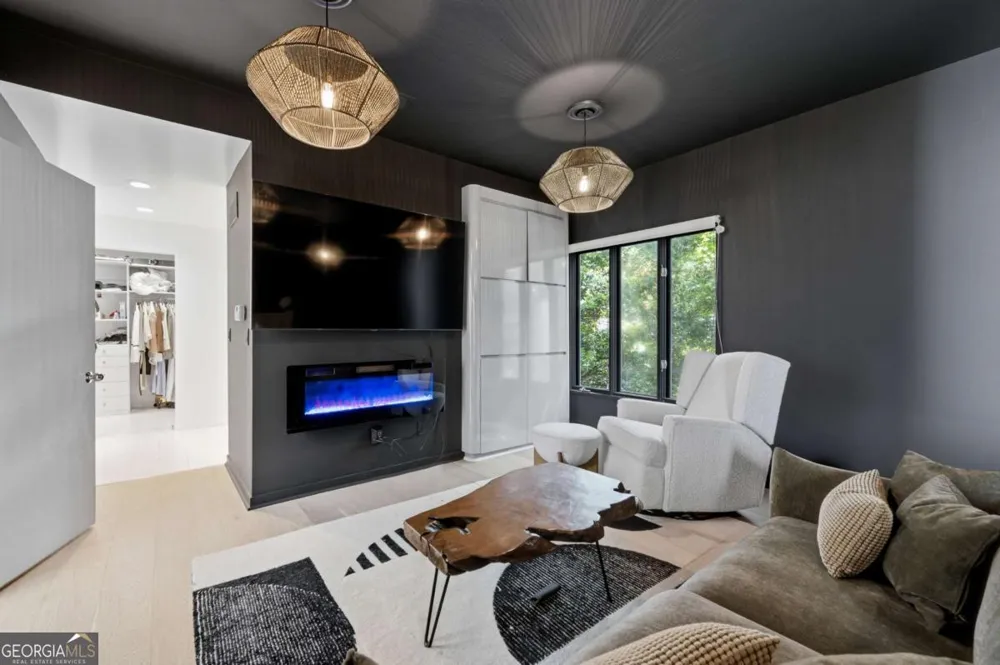 13 Heards Overlook CT Sandy Springs, GA 30328