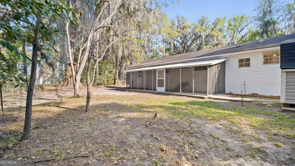79 Terry DR Midway, GA 31320