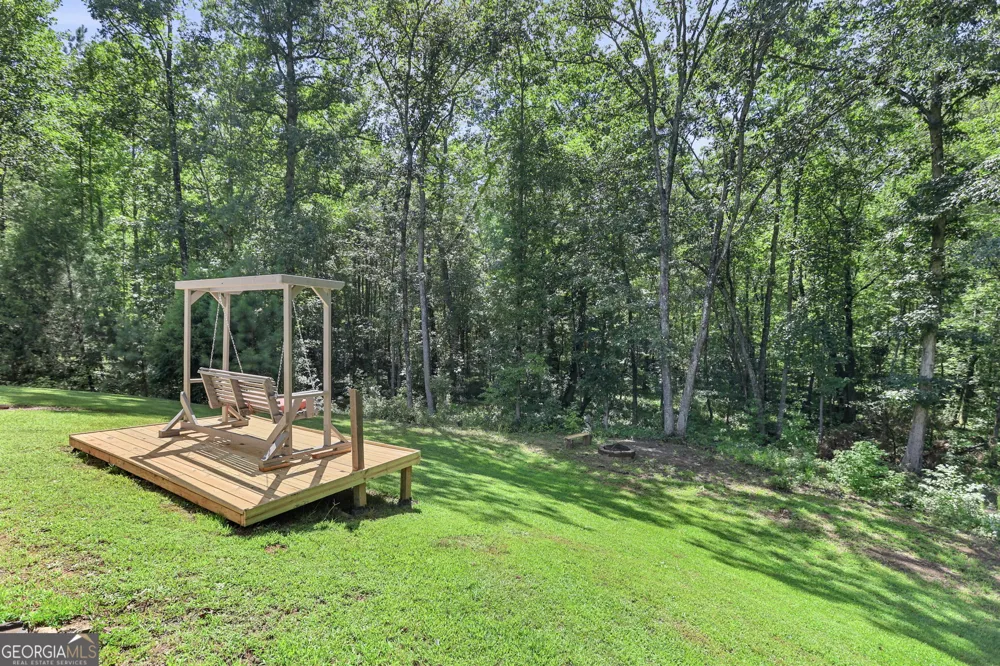 1910 Elders Mill RD Senoia, GA 30276