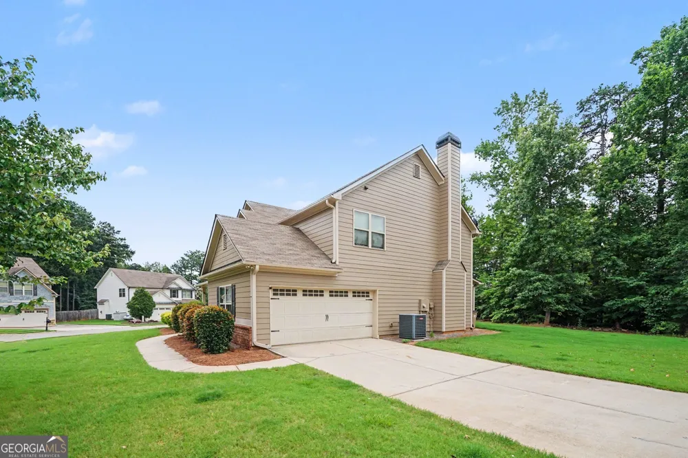 611 Little Bluestem TRL Hoschton, GA 30548