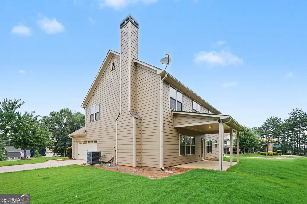 611 Little Bluestem TRL Hoschton, GA 30548