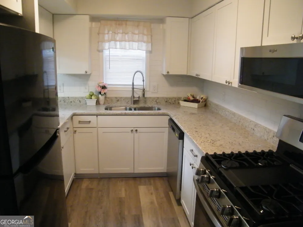 3281 Abbeywood DR Decatur, GA 30034