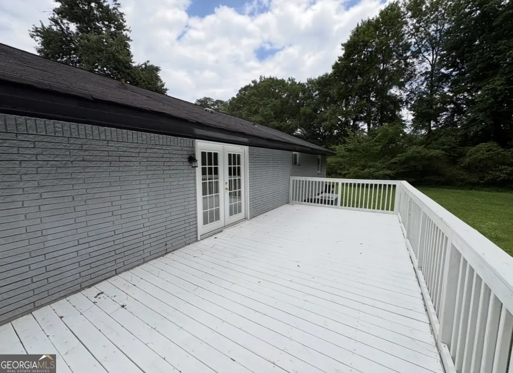285 Queen Helen LN Jonesboro, GA 30236