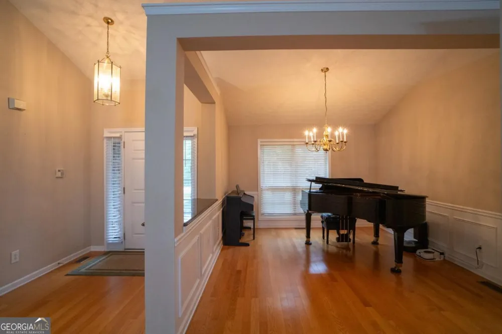 3604 Dunbar LN Suwanee, GA 30024