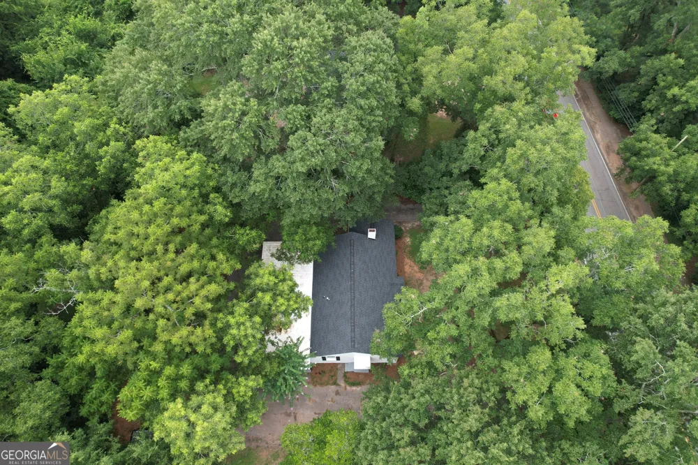 403 Atlanta ST Barnesville, GA 30204