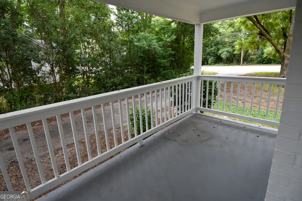 403 Atlanta ST Barnesville, GA 30204