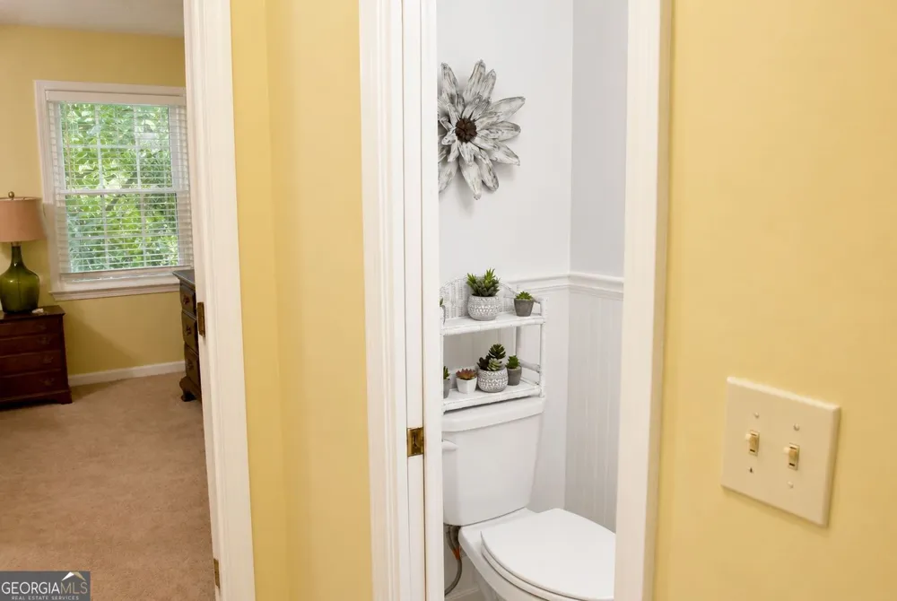 823 Ridge AVE Stone Mountain, GA 30083