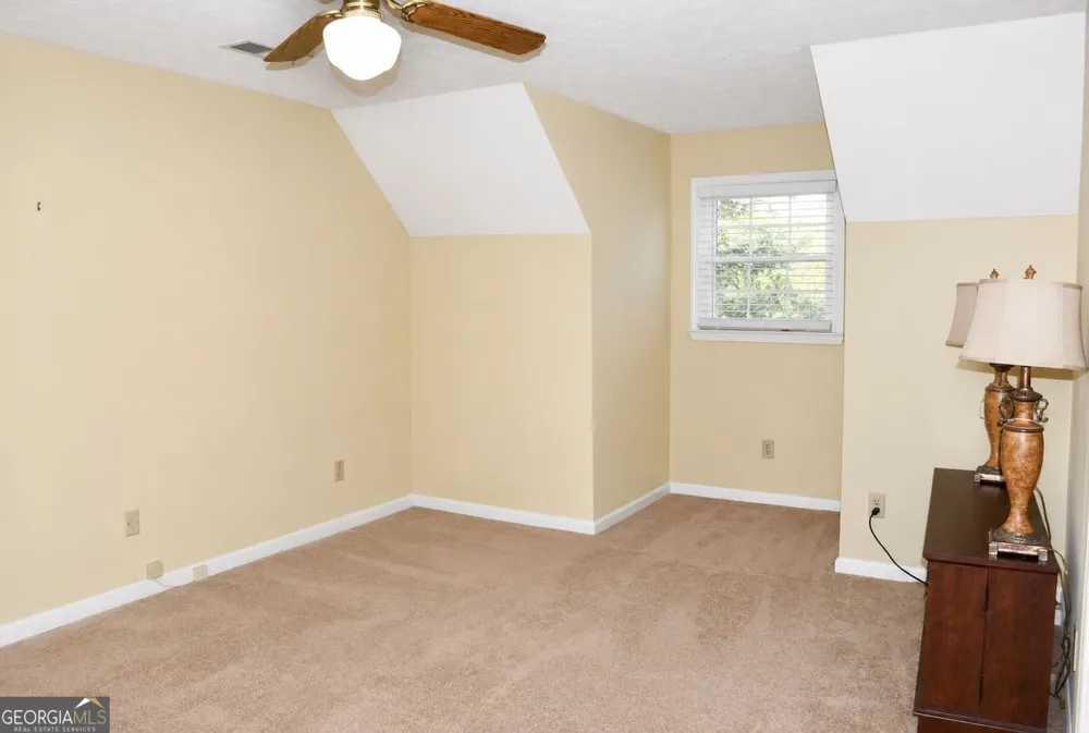 823 Ridge AVE Stone Mountain, GA 30083