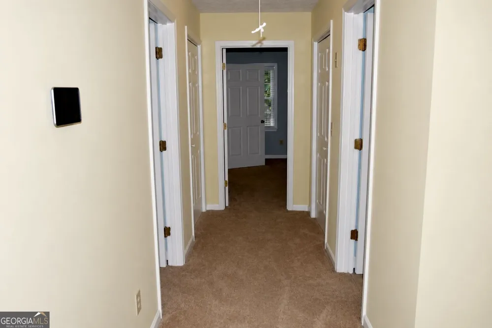 823 Ridge AVE Stone Mountain, GA 30083