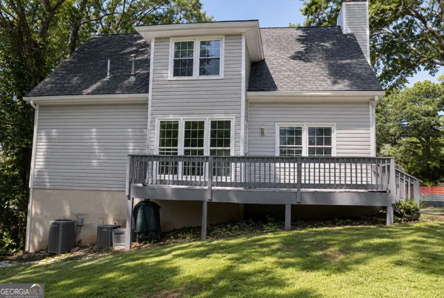 823 Ridge AVE Stone Mountain, GA 30083