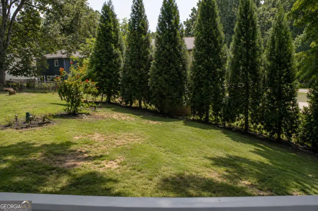 823 Ridge AVE Stone Mountain, GA 30083