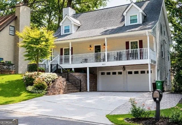 823 Ridge AVE Stone Mountain, GA 30083