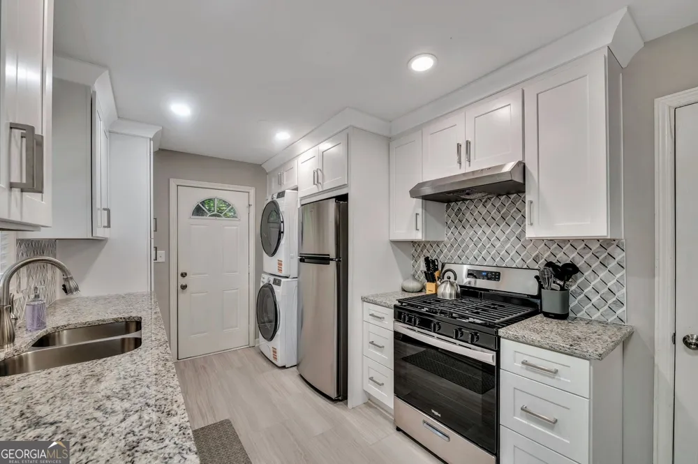 1131 Stoneybrook RD Forest Park, GA 30297