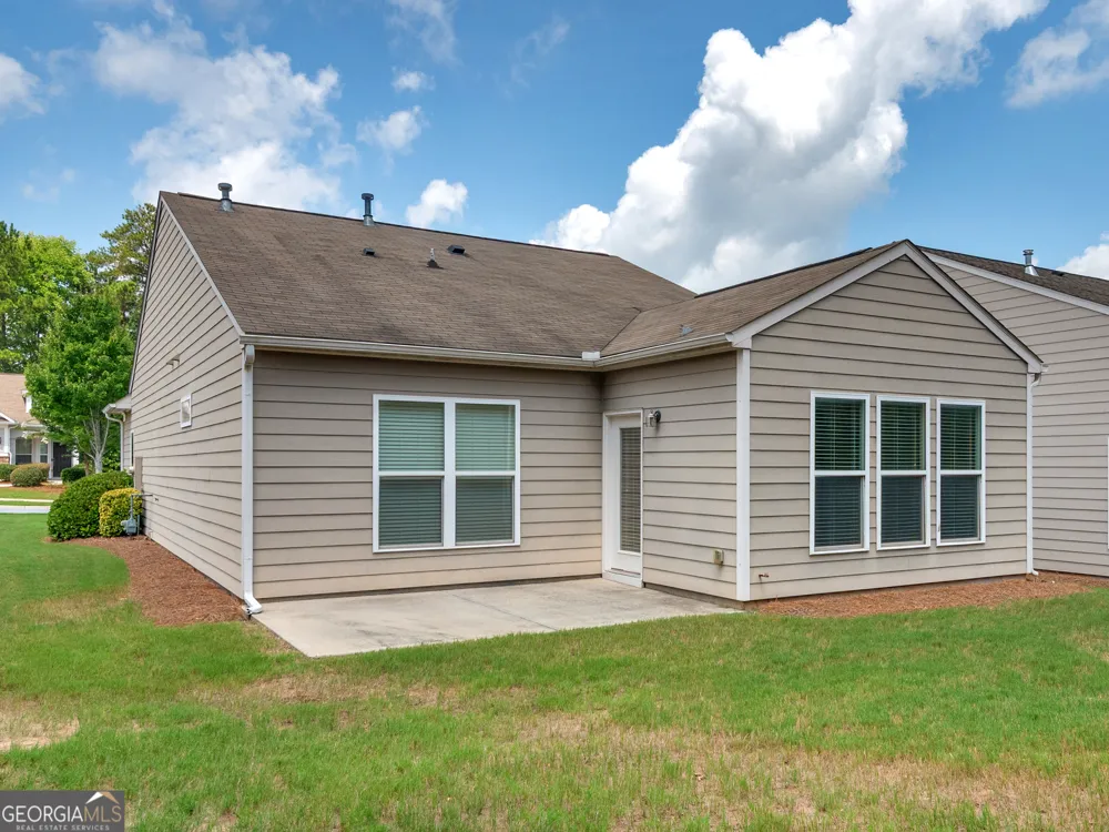 621 Larch Looper DR Griffin, GA 30223
