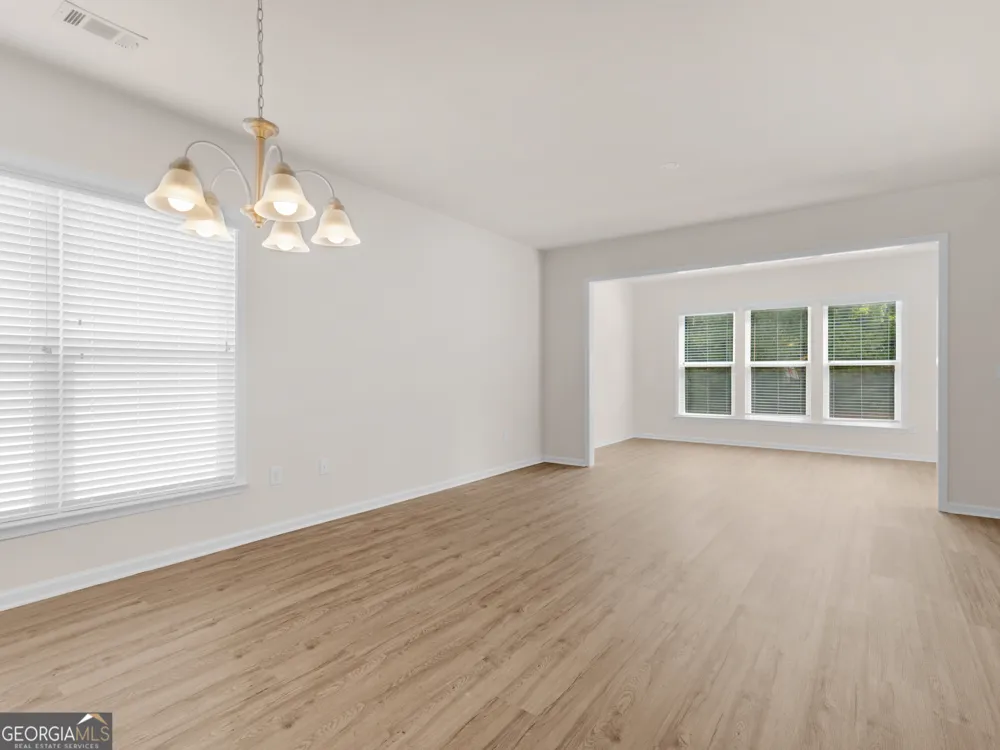 621 Larch Looper DR Griffin, GA 30223