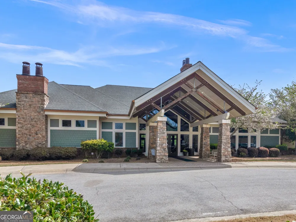 621 Larch Looper DR Griffin, GA 30223