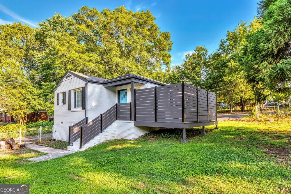 811 Old Powder Springs RD SW Mableton, GA 30126