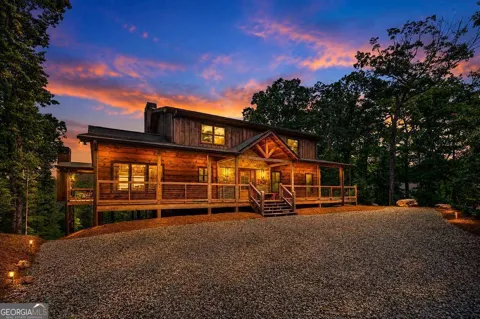 315 River Retreat RD