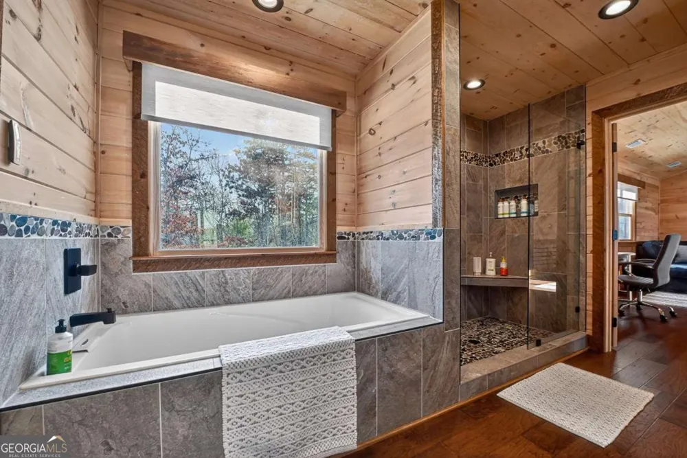 315 River Retreat RD Blue Ridge, GA 30513