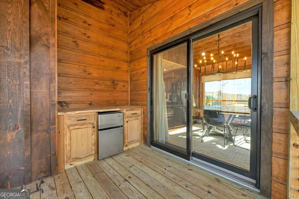 315 River Retreat RD Blue Ridge, GA 30513