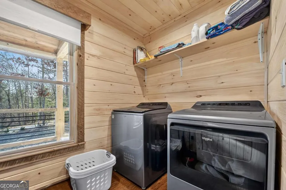315 River Retreat RD Blue Ridge, GA 30513