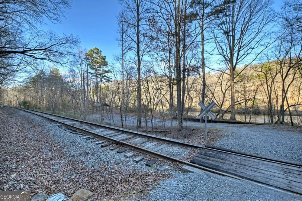 315 River Retreat RD Blue Ridge, GA 30513