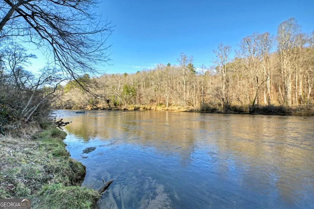 315 River Retreat RD Blue Ridge, GA 30513