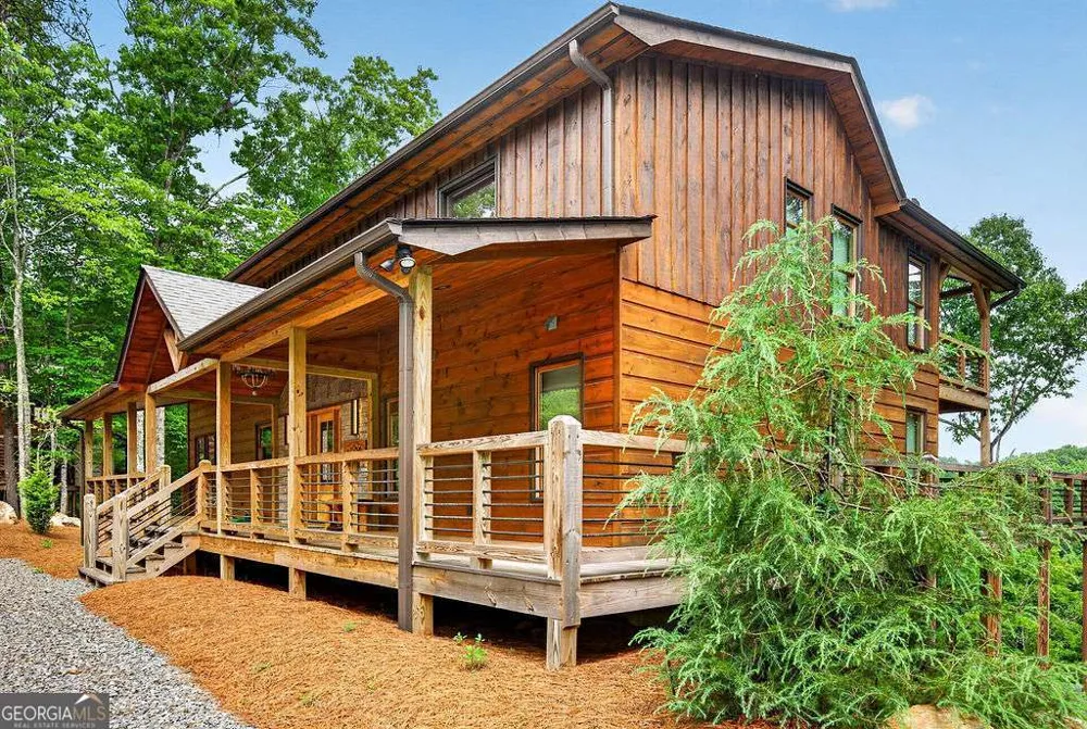 315 River Retreat RD Blue Ridge, GA 30513