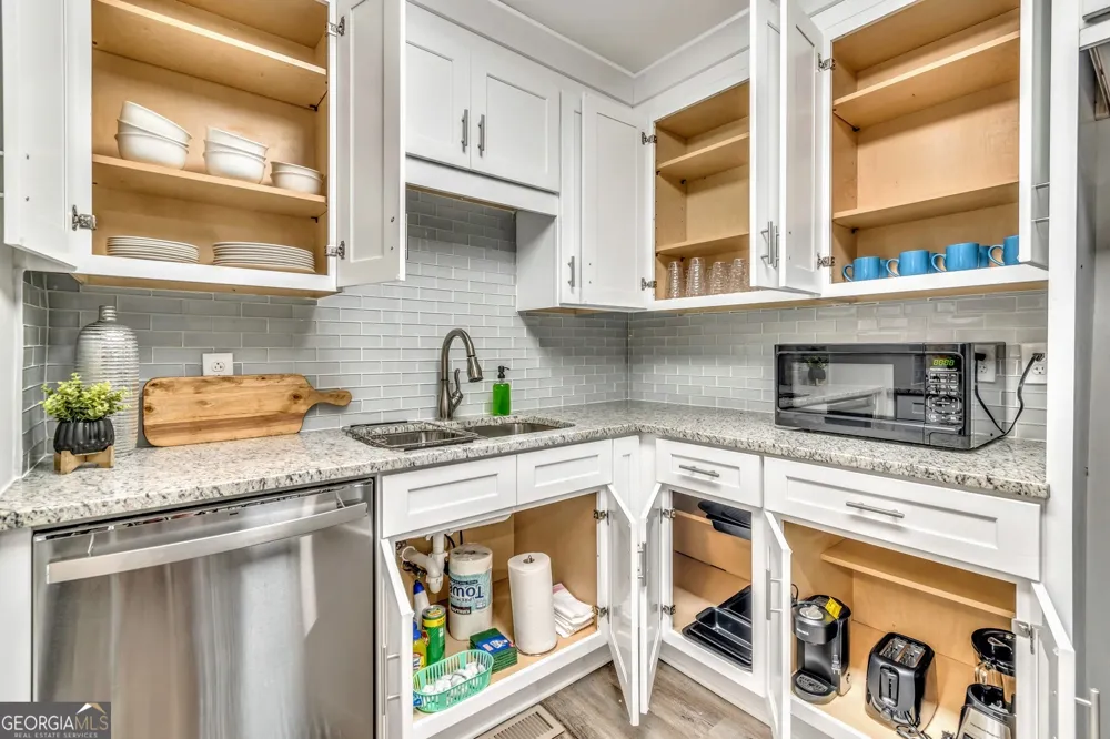 4589 Ryan RD Conley, GA 30288
