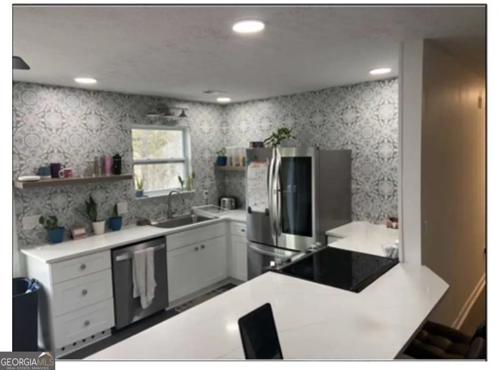 6214 Crow CT Rex, GA 30273