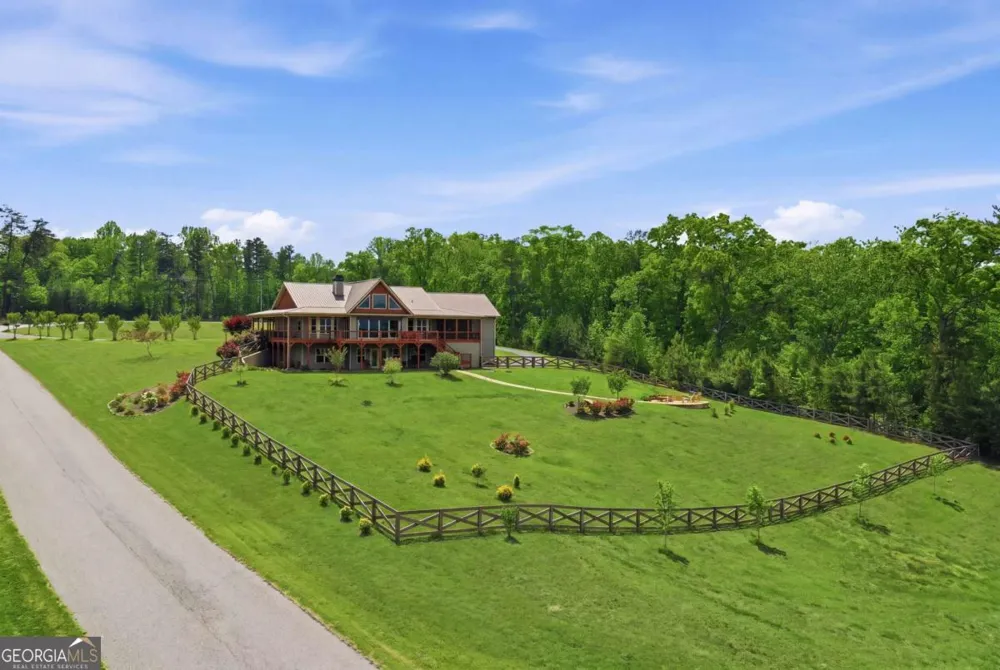 89 Old Steele HOLW Dahlonega, GA 30533