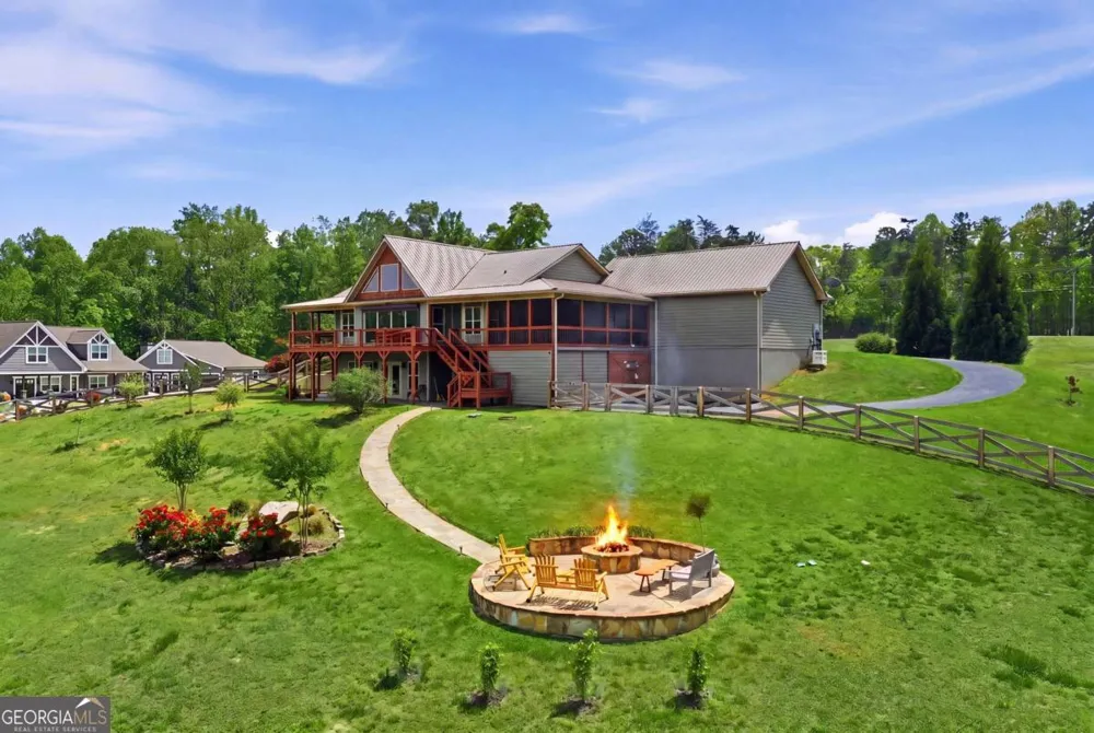 89 Old Steele HOLW Dahlonega, GA 30533